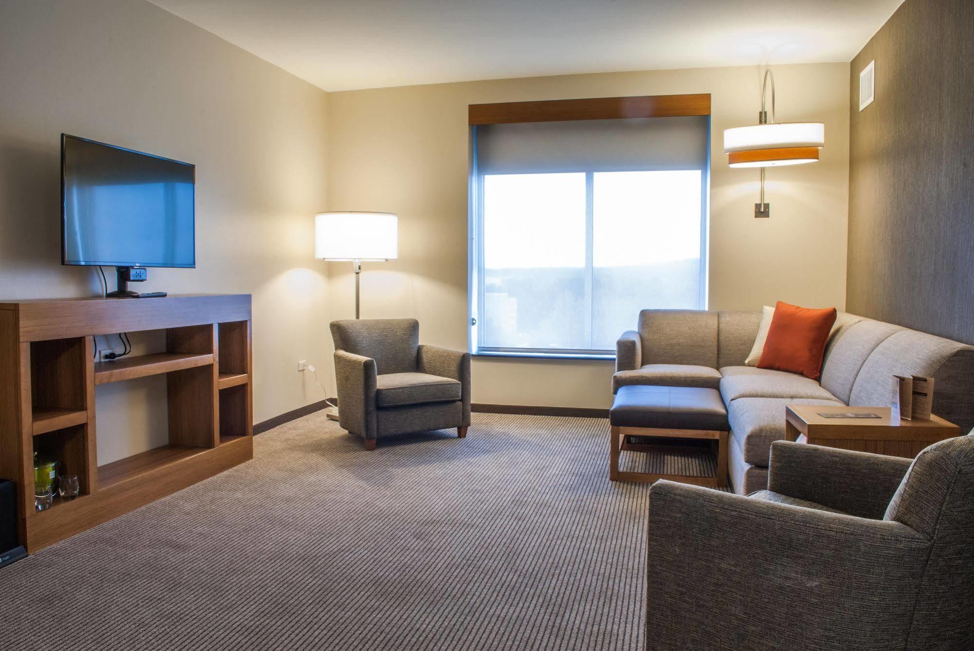 Hyatt Place Blacksburg/University Exterior photo